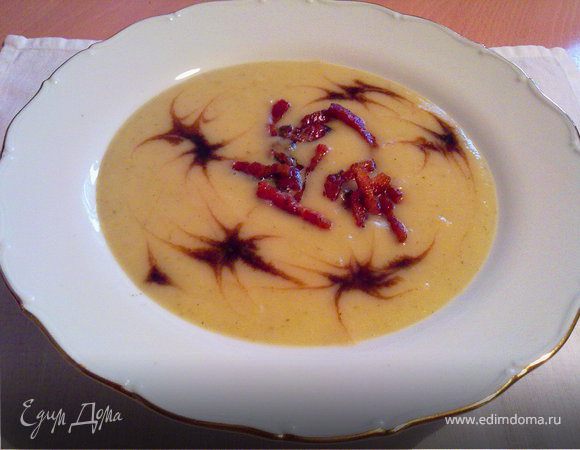 Суп-пюре из айвы с бальзамическим уксусом