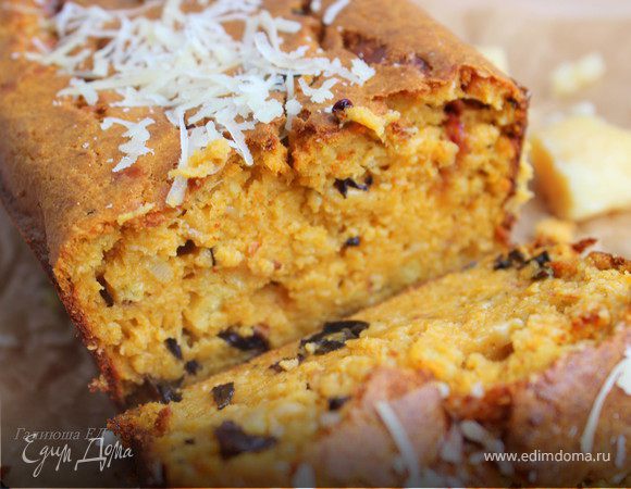 Овсяный томатно-сырный кекс с базиликом Овсяный томатно-сырный кекс с базиликом