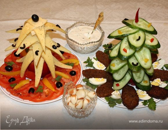 "В лесу родилась елочка"