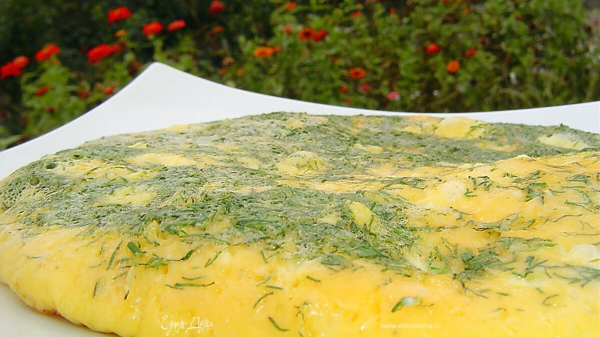 Омлет с укропом и творогом