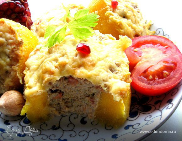 Фаршированные кабачки под сыром Фаршированные кабачки под сыром