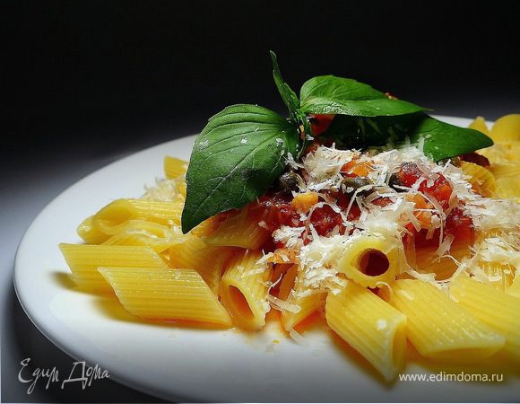 Паста с соусом из каперсов