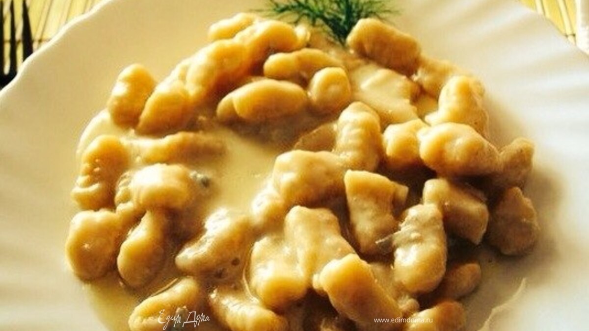 Ньокки со сливочно-грибным соусом