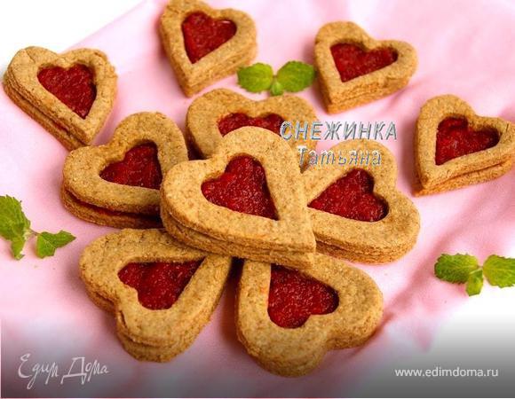 Хрустящее полезное печенье с джемом из вяленой вишни Хрустящее полезное печенье с джемом из вяленой вишни