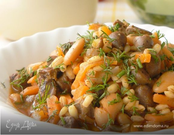 Перловая крупа с куриными сердцами и фасолью Перловая крупа с куриными сердцами и фасолью