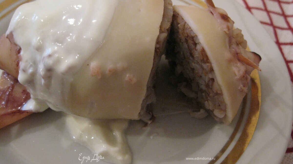 Кальмары с гречкой