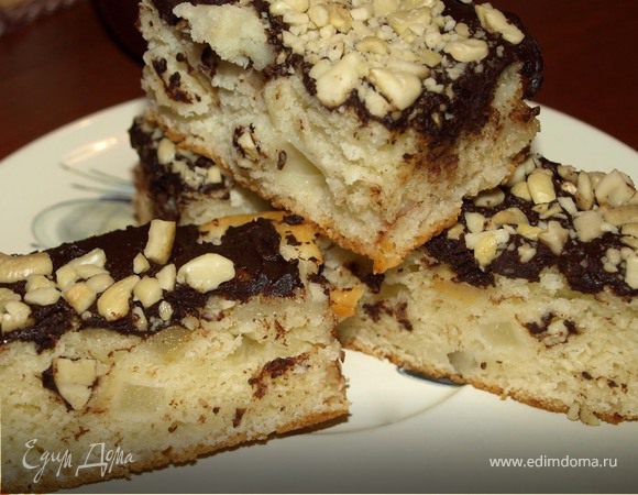 Фруктово-йогуртовый пирог с горьким шоколадом и кешью Фруктово-йогуртовый пирог с горьким шоколадом и кешью