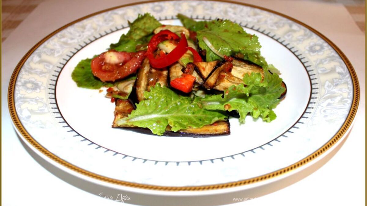 Салат "Привет лета" с острой заправкой