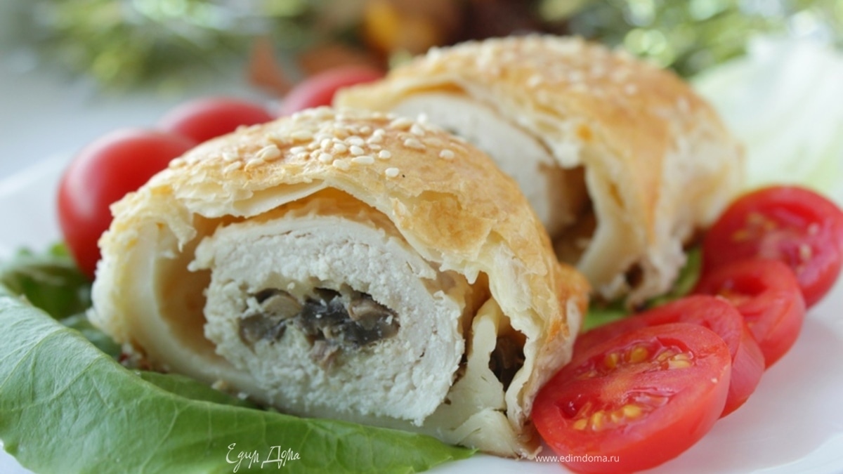 Фаршированные куриные грудки в слоеном тесте