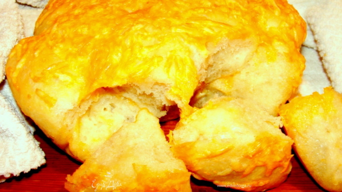 "Обезьяний" хлеб с сыром и чесноком