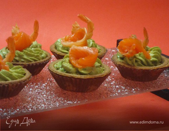 Крем из авокадо в тарталетках