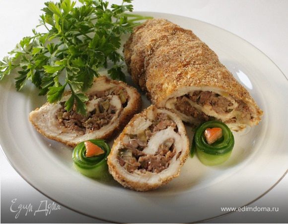 Куриные рулеты с яблочно-ореховой начинкой Куриные рулеты с яблочно-ореховой начинкой