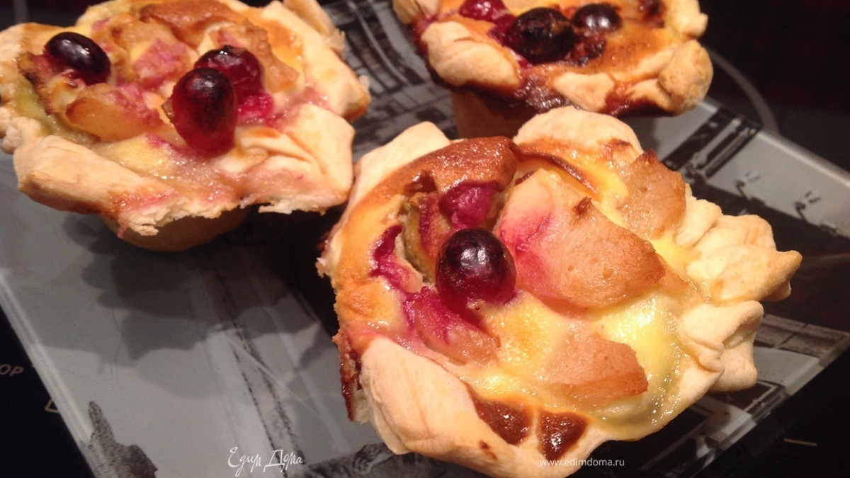 Корзиночки с фруктами