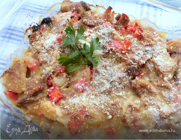 Запеканка из курицы под белым соусом