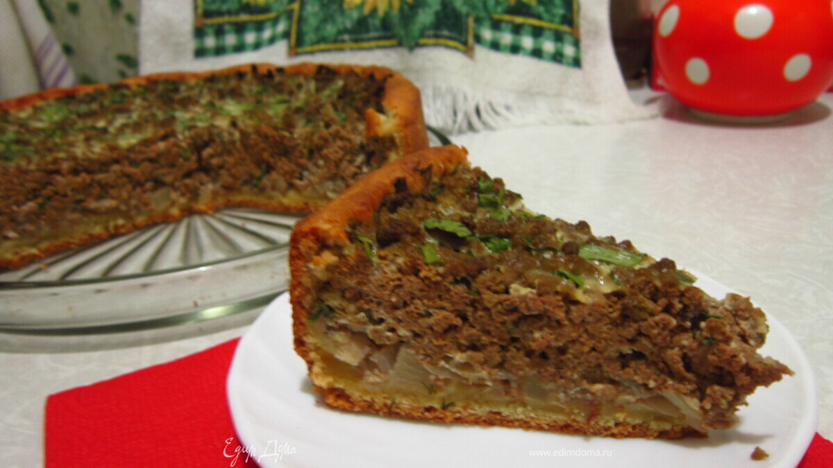 Открытый пирог с печенью