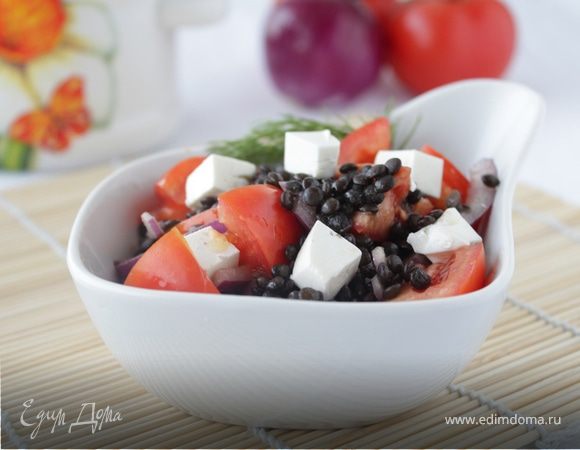 Салат из черной чечевицы