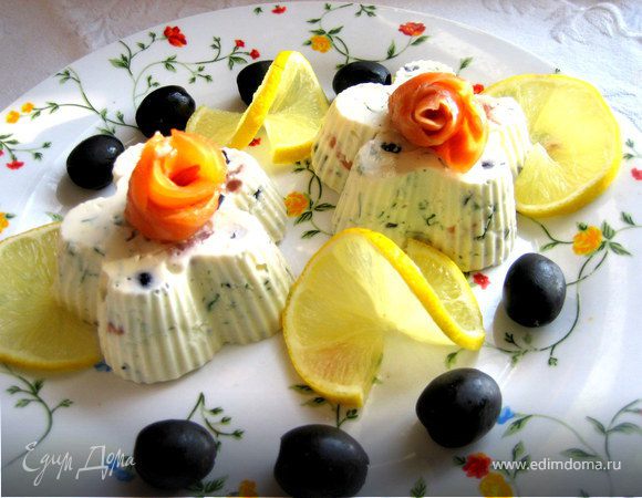 Лосось в сметанном желе