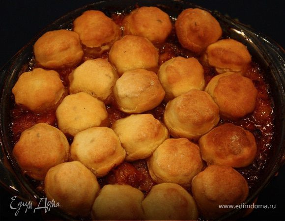 Свинина по-деревенски с тминными пышками Свинина по-деревенски с тминными пышками