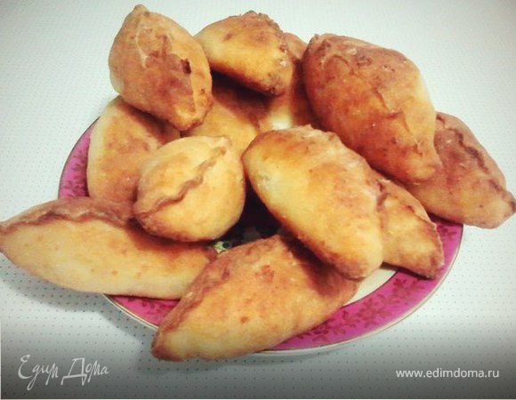 Булочки с творожно-изюмно-вишневой начинкой