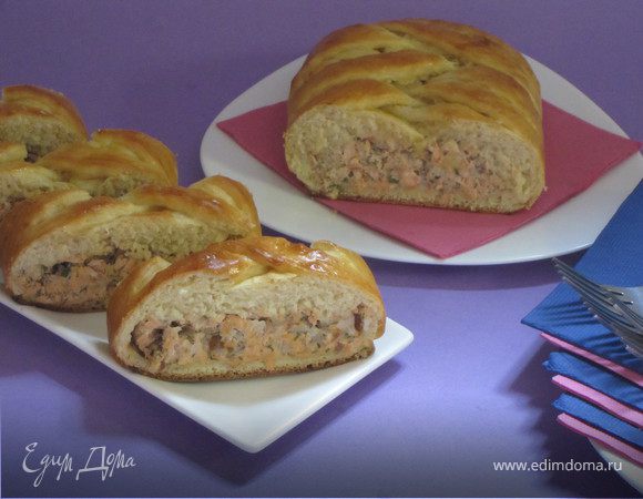 Пирог с семгой