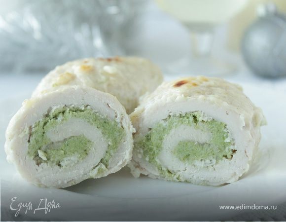 Куриный рулет с брокколи и рикоттой Куриный рулет с брокколи и рикоттой