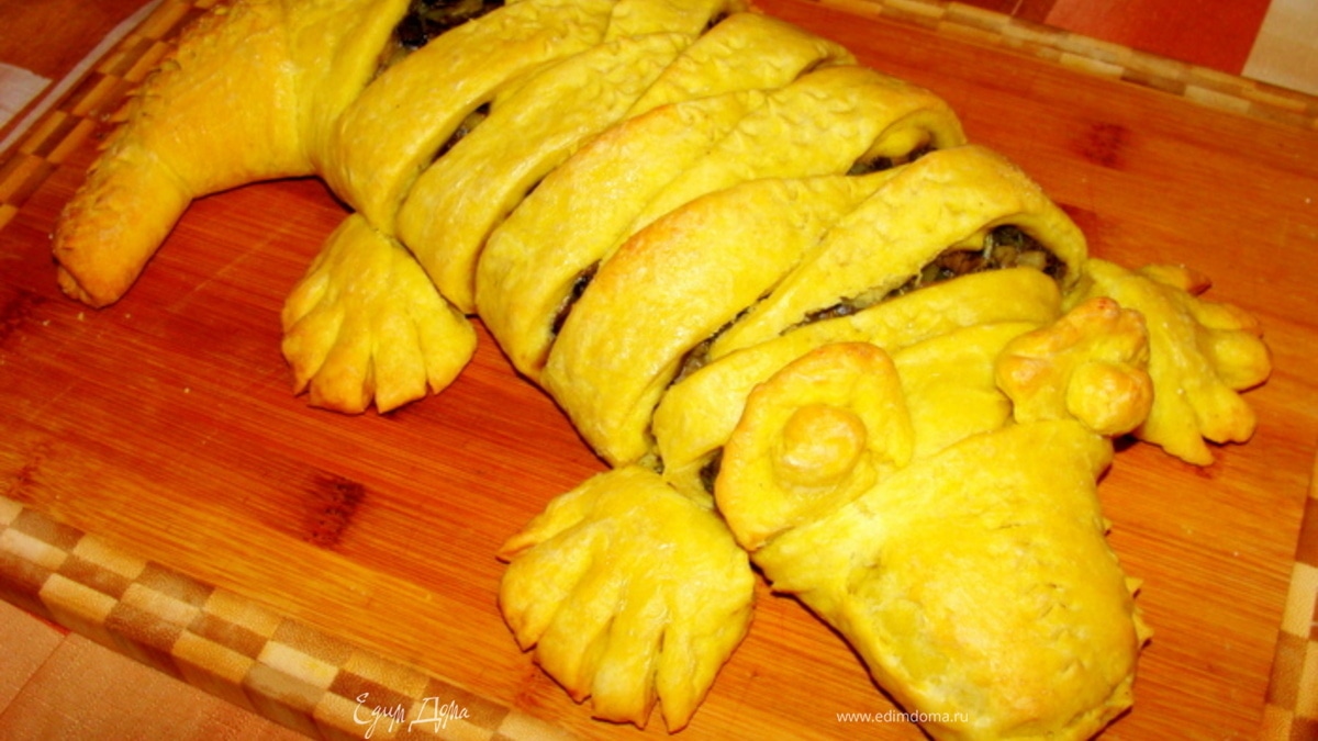 Кулебяка с картофелем и лесными грибами "Крокоша"