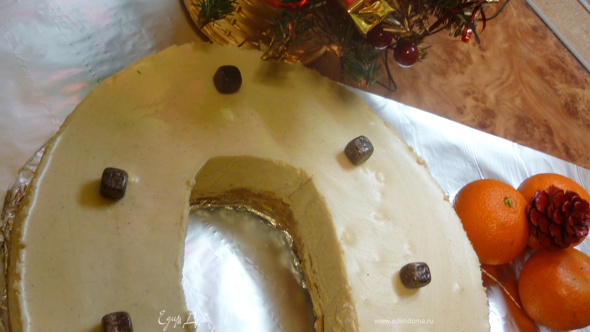 Торт "Подкова" + мк по изготовлению нестандартной разъемной формы