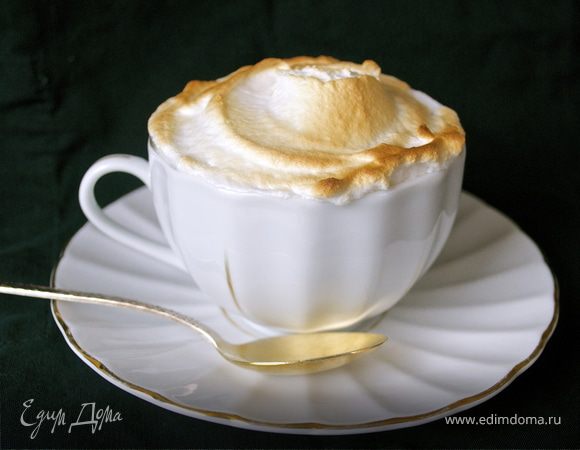 Горячий шоколад с "шапочкой" из маршмэллоу