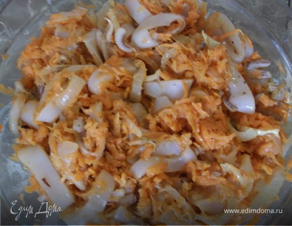 Отличная закуска из кальмаров и овощей
