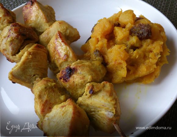 Шашлычки из куриной грудки в индийском стиле