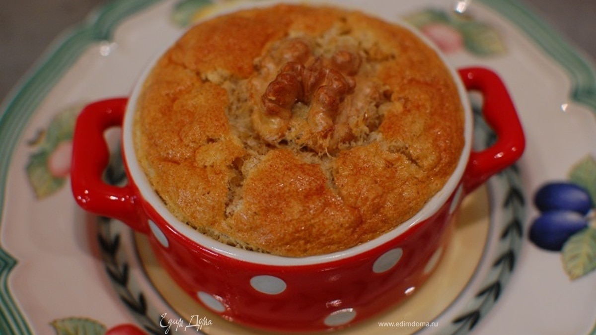 Пудинг на соевом молоке с орехами и корицей