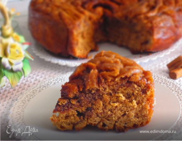 Кофейный пирог-спираль с карамелью