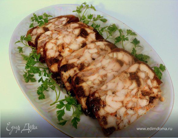 Куриный рулет с инжиром Куриный рулет с инжиром