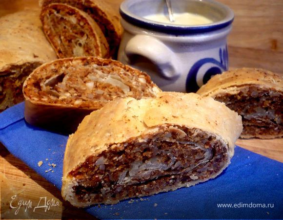 Ореховый штрудель с миндальным соусом, или работа над ошибками Ореховый штрудель с миндальным соусом, или работа над ошибками