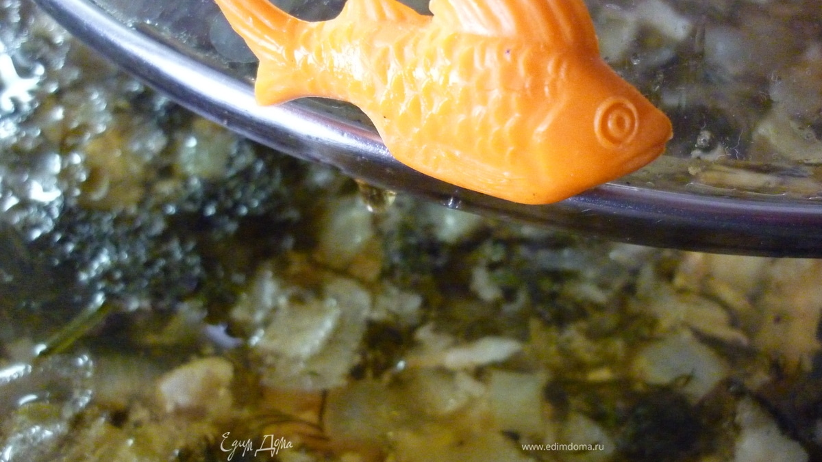 "Мамин" суп из красной рыбы