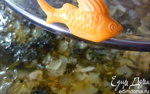 Рецепт "Мамин" суп из красной рыбы