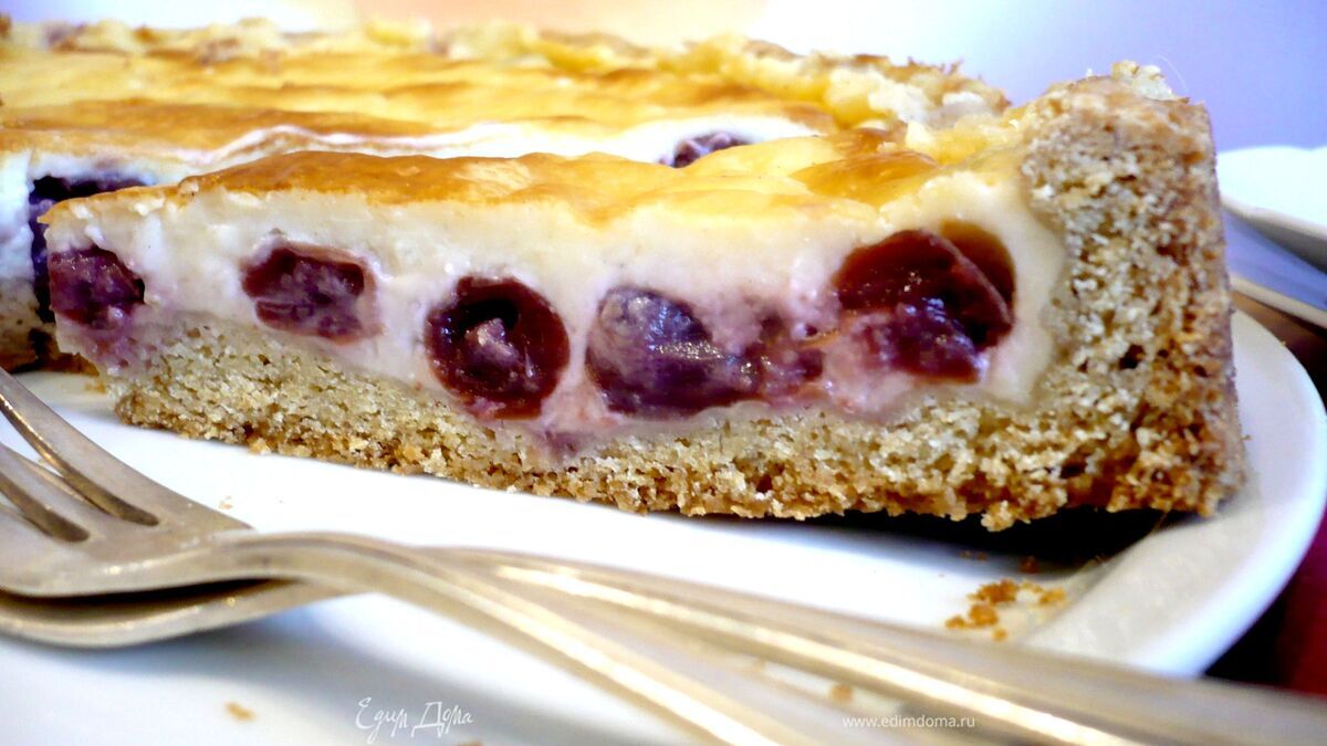 Пирог «Вишня в пудинге»