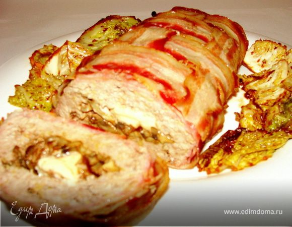 Мясной рулет из фарша "За семью печатями" Мясной рулет из фарша "За семью печатями"