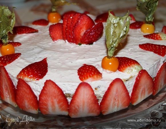 Кофейно-клубничный тирамису