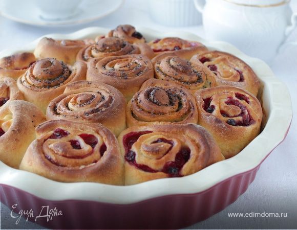 Бруснично-маковый пирог Бруснично-маковый пирог