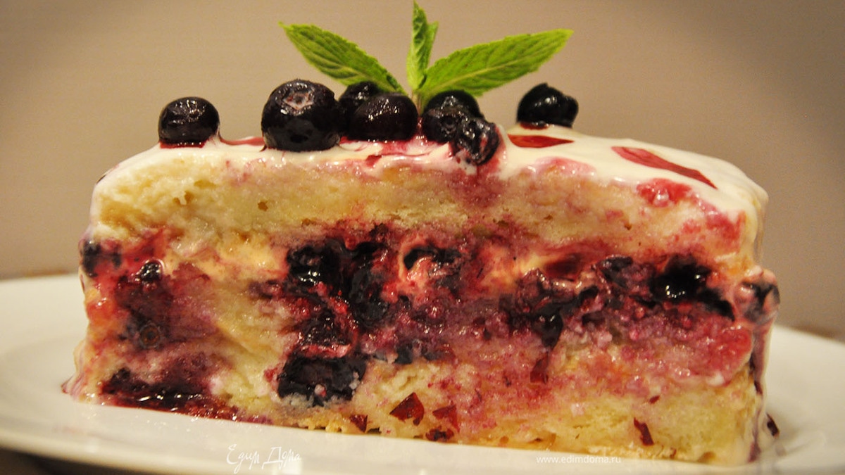 Тирамису с голубикой и апельсиновым кремом