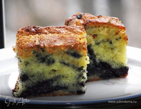 Блонди с белым шоколадом и черникой Блонди с белым шоколадом и черникой