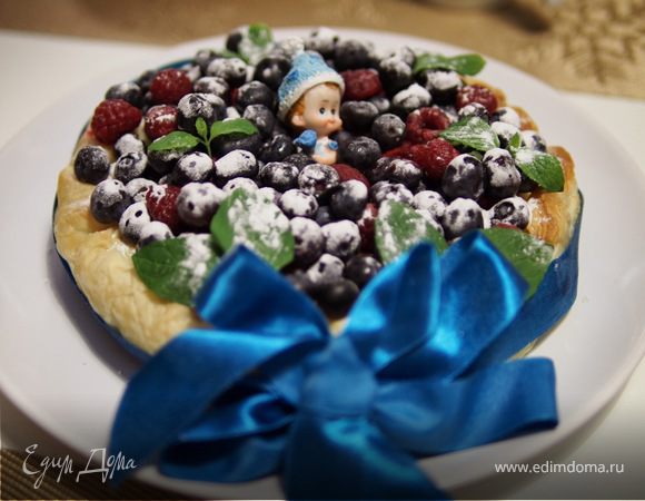 Нежный пирог "Ягодный сюрприз"