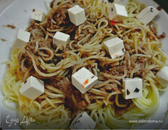 Капеллини с фетаксой и тунцом Капеллини с фетаксой и тунцом