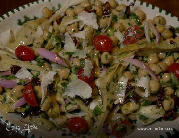 Салат из нута, артишоков и помидоров Салат из нута, артишоков и помидоров