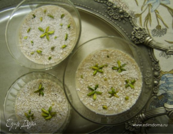 Панна котта "Бананово-финиковый дуэт" Панна котта "Бананово-финиковый дуэт"