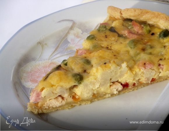 Киш с курицей, ветчиной и овощами Киш с курицей, ветчиной и овощами