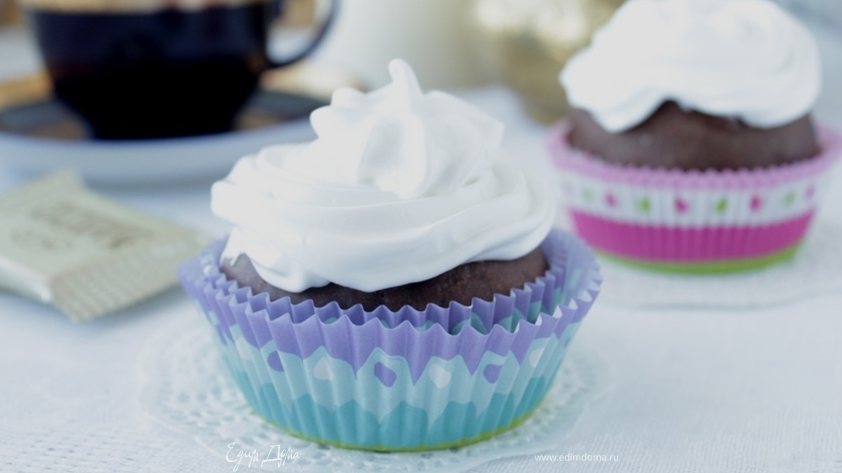 Маффины с зефирным кремом