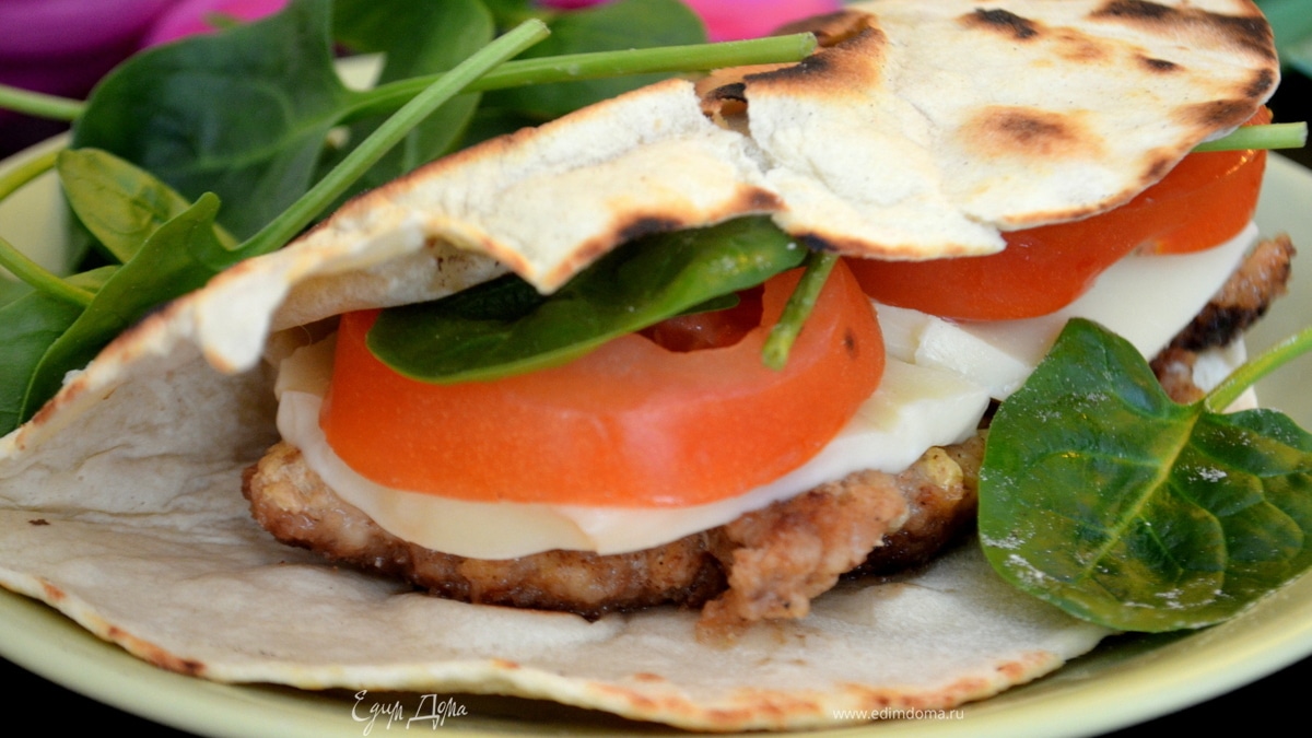 Пьядина с куриной отбивной