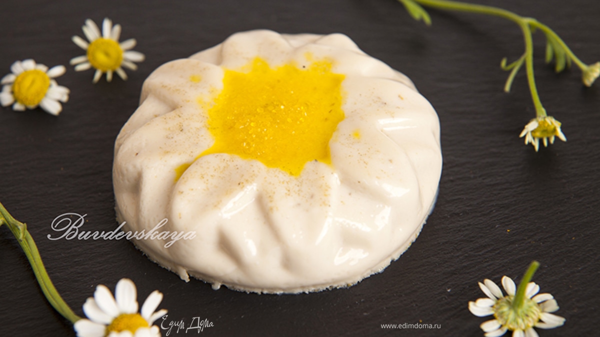 Десерт "Ромашковая панна котта"